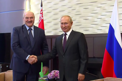 Alexander Lukashenko and Vladimir Putin