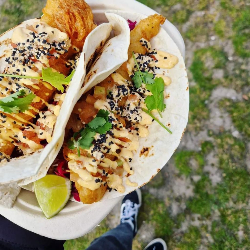 Fisky Business' beryktade Fisk Taco sticker verkligen ut både utseende och smakmässigt!