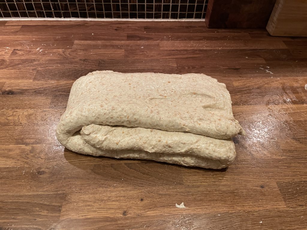 Surdeigsbrød med spelt og melk