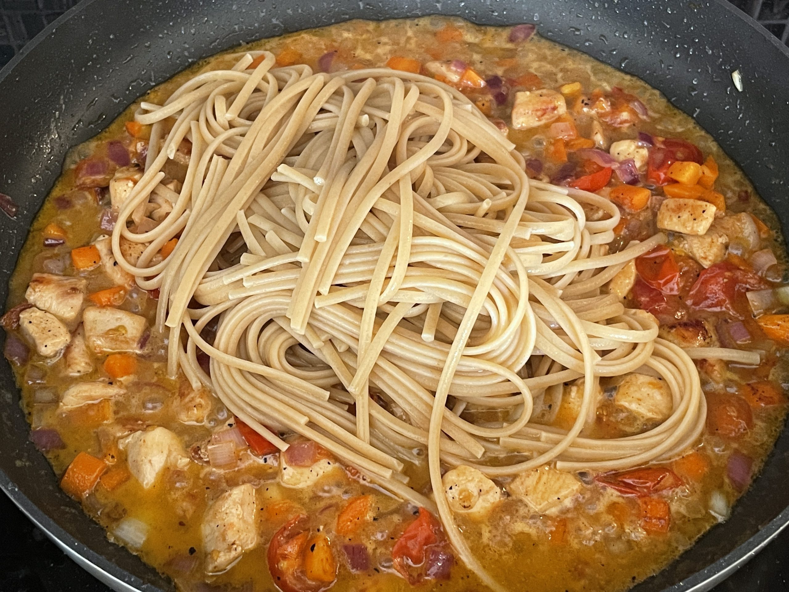 Pasta med kylling og pecorino