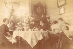 Interiør fra Vaartun Havebrugsskole. Foto Contstance Siem, 1901..