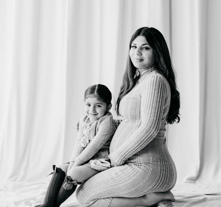 Gravidfotografering med datter