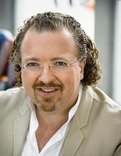 Stephane Deneve
