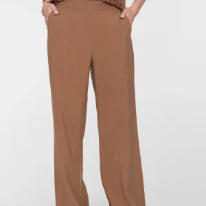Geisha broek met straight leg model 61202-20 kleur tabacco