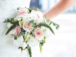 flowers-wedding-stijn-brands-bride