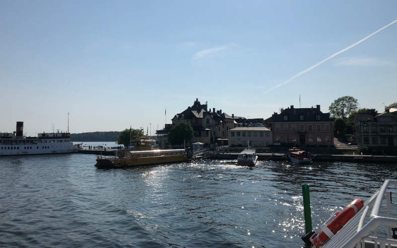 Una gita nell'arcipelago di Stoccolma: come arrivare a Vaxholm
