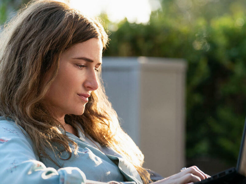 Trailer Tiny Beautiful Things med Kathryn Hahn Stream Sverige