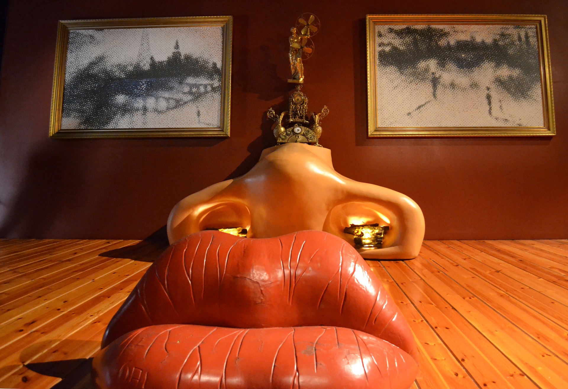 dali-museum-898326_1920