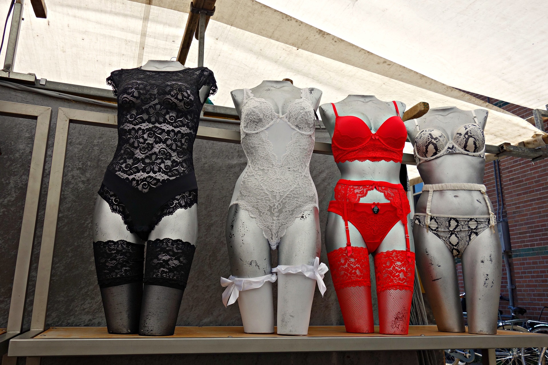 doll-1524074_1920