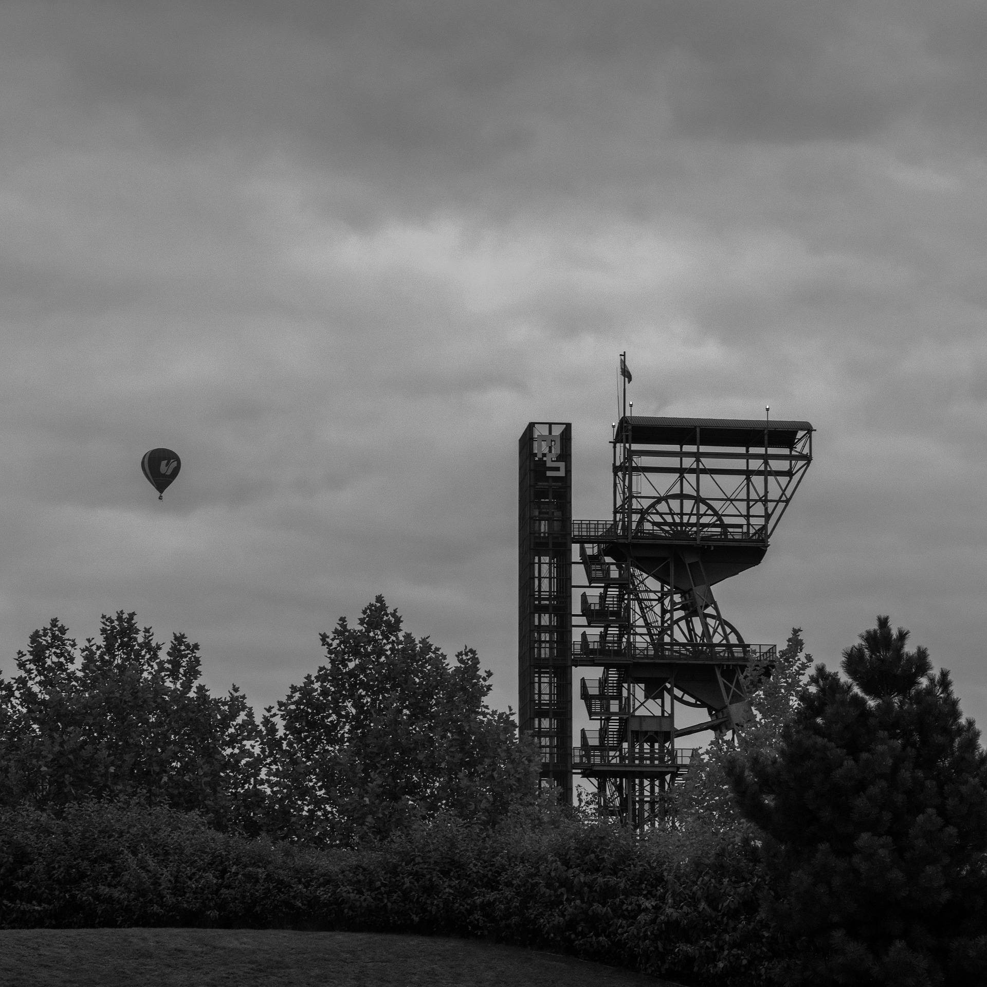 mine-3724462_1920