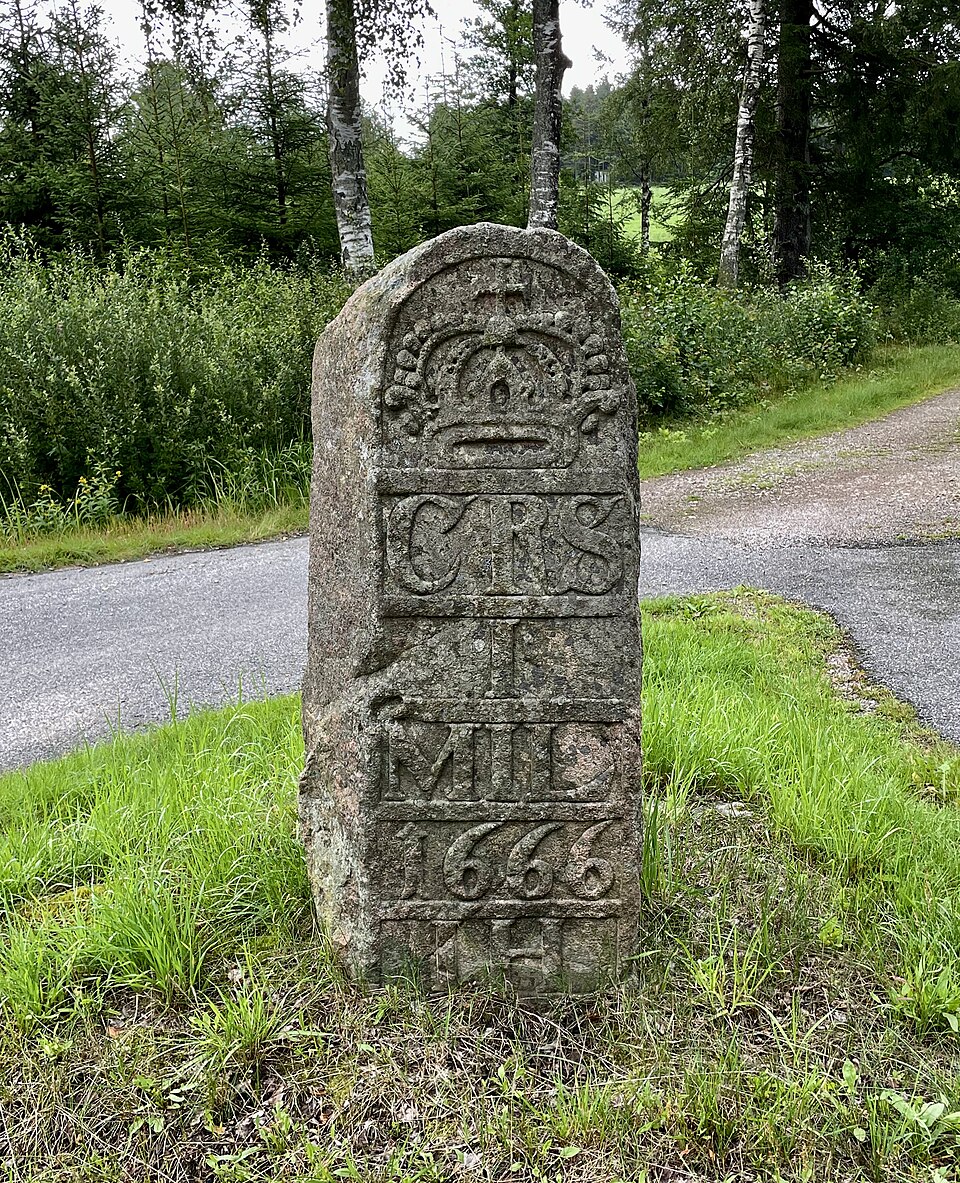 Milsten,_Gamla_landsvägen_söder_om_Båstad