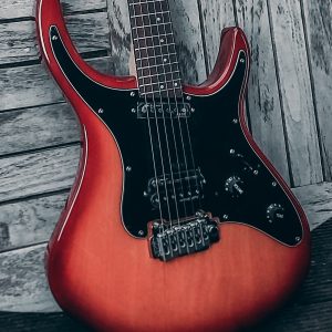 Revelation RH Honeyburst Elektrische gitaar