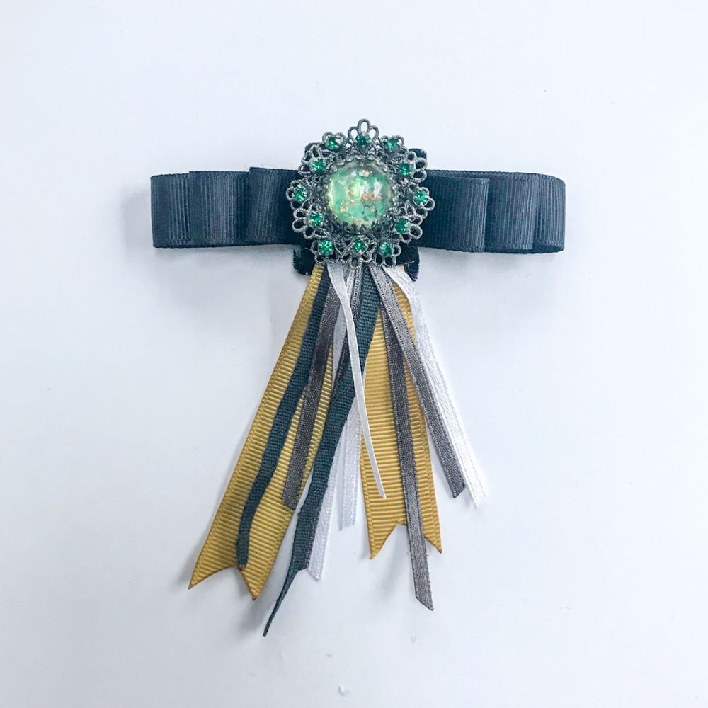 Vintage brooch green stone black velvet black grey yellow ribbons