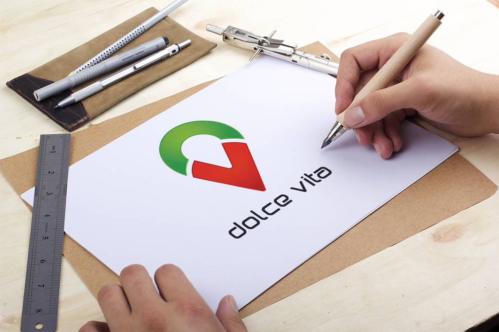 Logo design Dolce Vita Restaurant Presentation - Studio Karma - Graphic designer - Houston Humble Texas