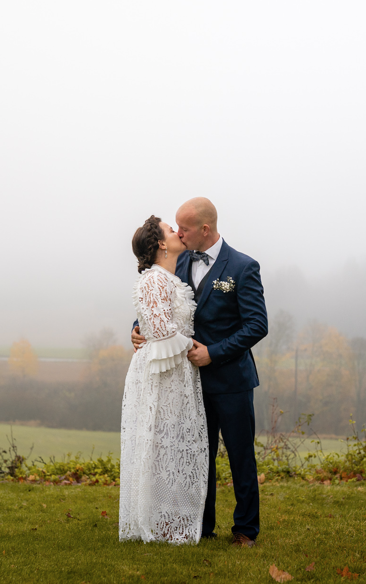 Bryllupsfotograf Monika Sveen (bilde av brudepar)