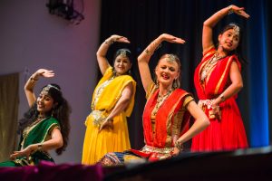 Jalwa Stuti Aga dance company Bollywood Sufi Fusion dance performance Zurich Switzerland with Jacqueline Frick and Nadia Saba SADC_Zürich Stuti Aga Dance Company