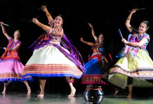 Leela Indian Fusion tanz auftritte Zürich Schweiz Bollywood Indische Folkare BharataNatyam