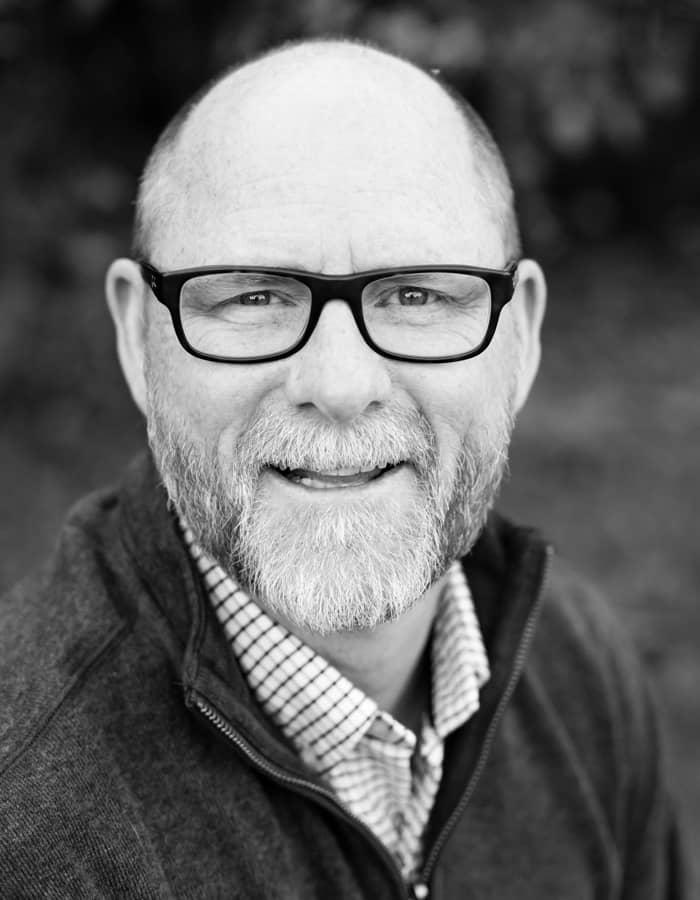 Destination Pakistan Car Dealer Team Member