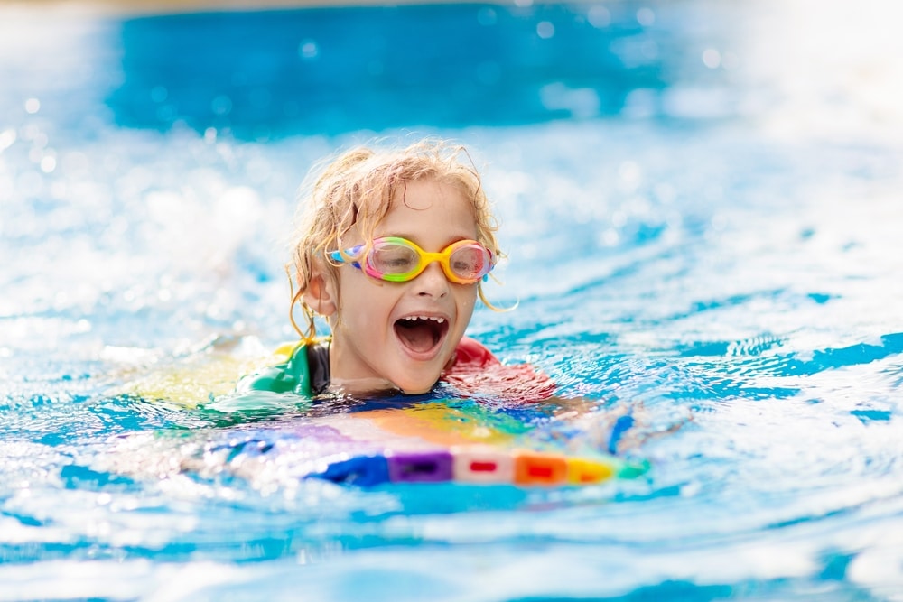 Sundsvall simsällskap barn i simskola