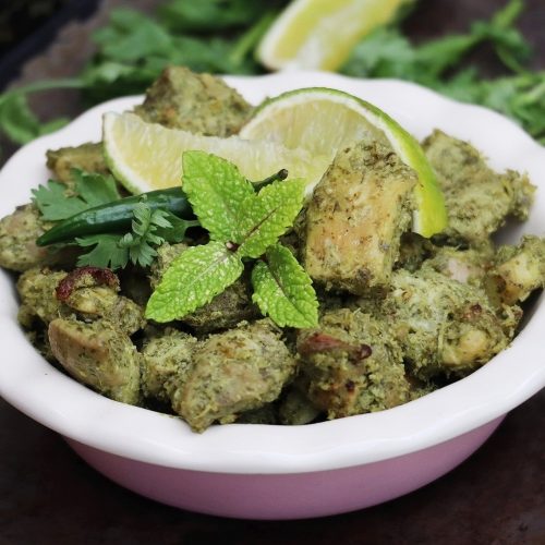 Baked mint and coriander chicken