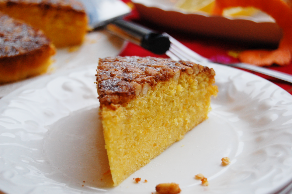 Citrus cornmeal olive oil cake