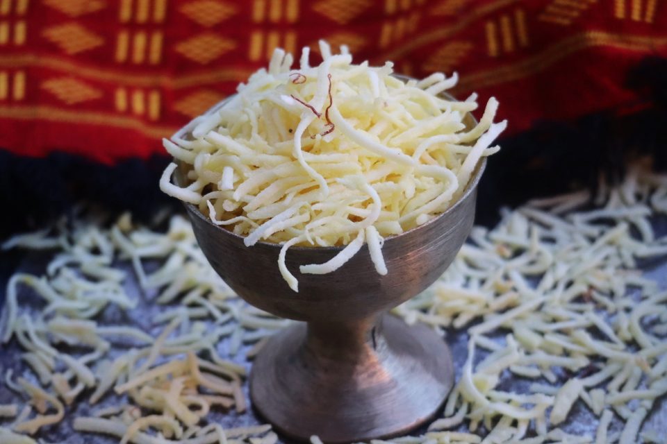 Narikolor sira l Assamese style candied coconut with cardamom and saffron