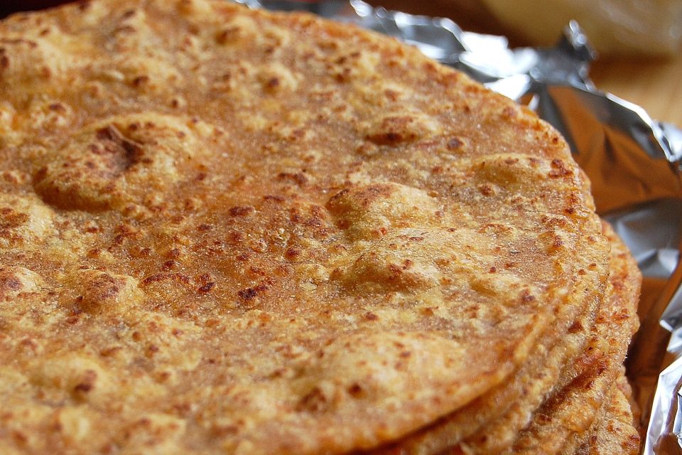 Tomato and paneer paratha