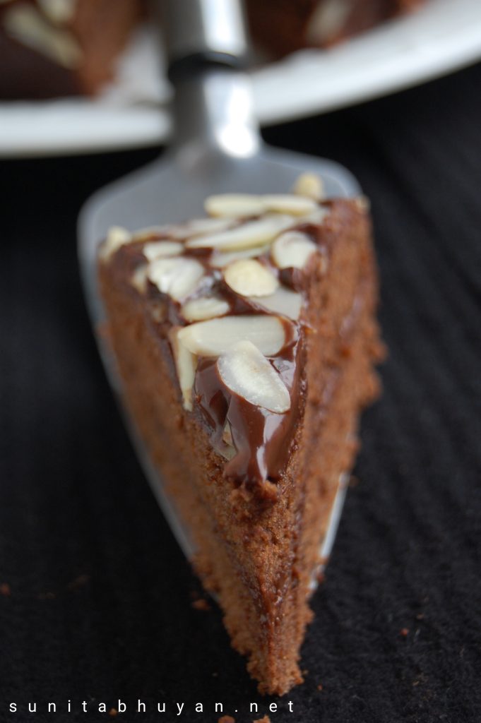 Buy Chocolate Almond Cake Online at Best Price | Od