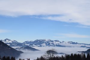 Kala Alm Ausblick auf Bergpanorama