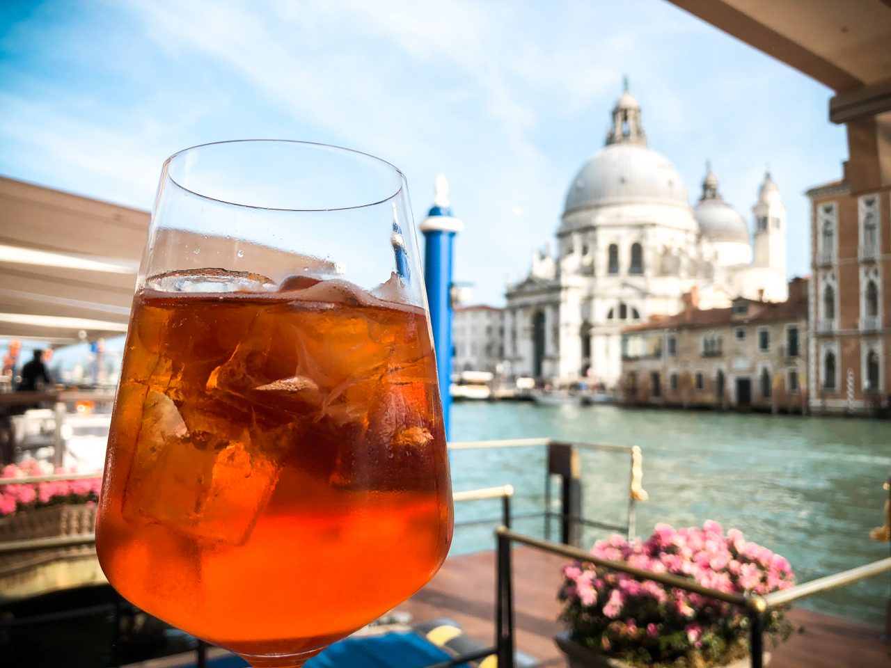 Canal Grande Riva Lounge