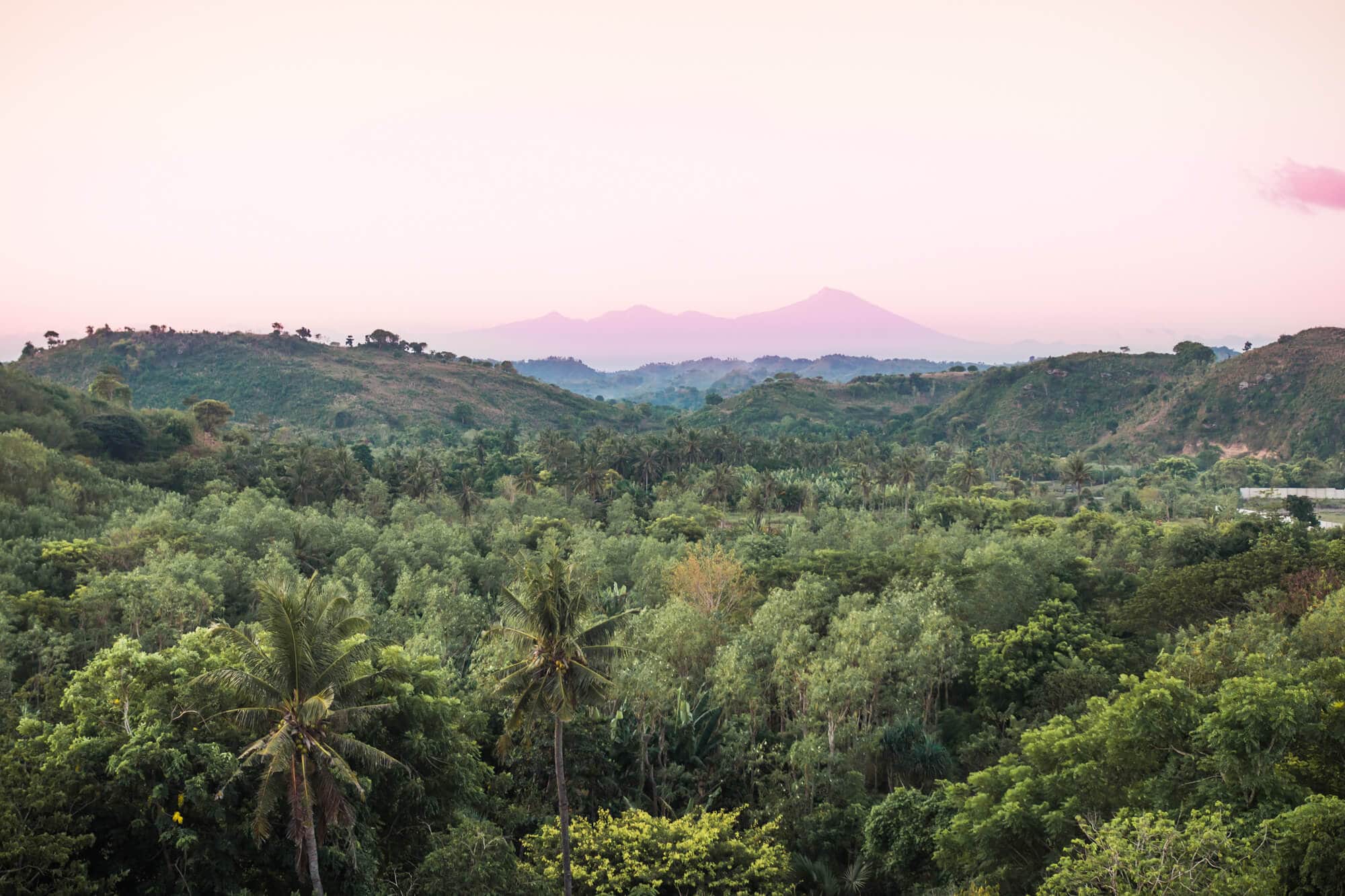 Top 5 things to do in Lombok - Watch the sunset at Bukit Merese #lombok