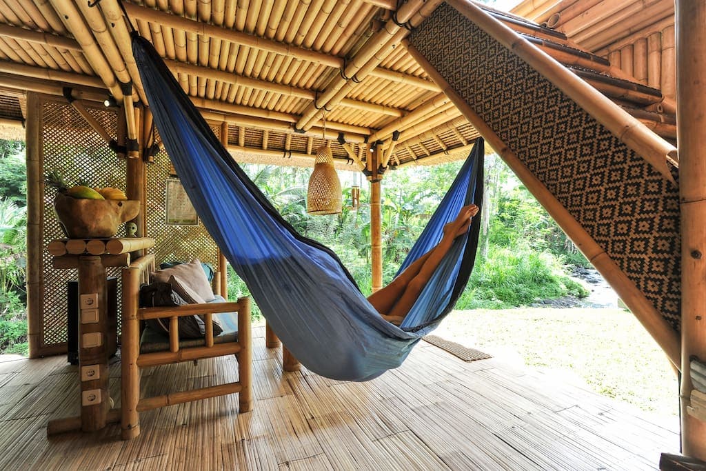 7 unique & affordable Bali Airbnbs