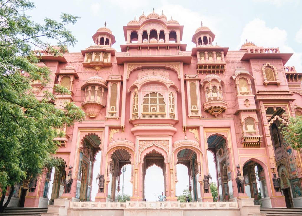 How to spend 2 days in Jaipur - The colorful Jawahar Circle Garden