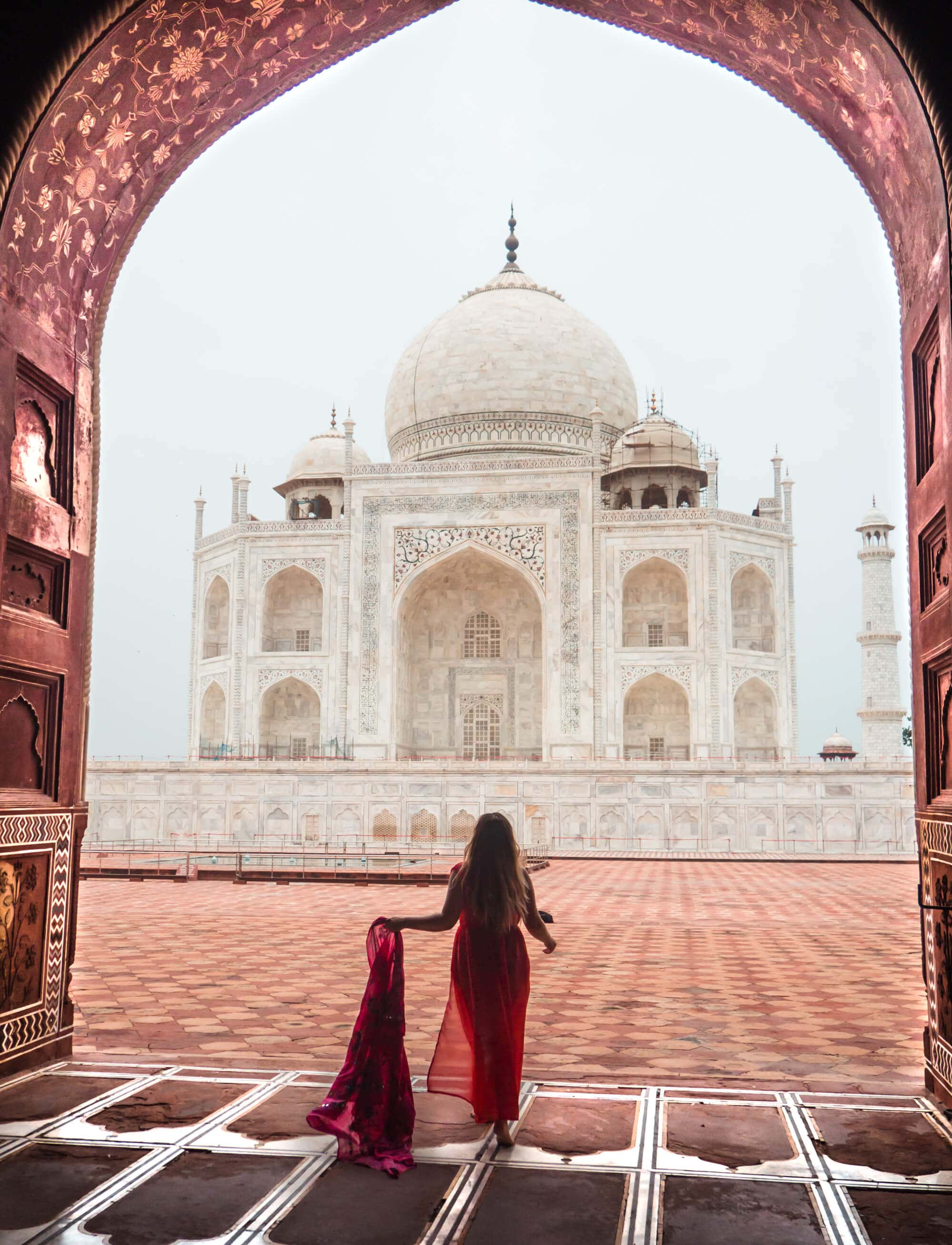 Taj Mahal photography tips - The best view is from the mosque