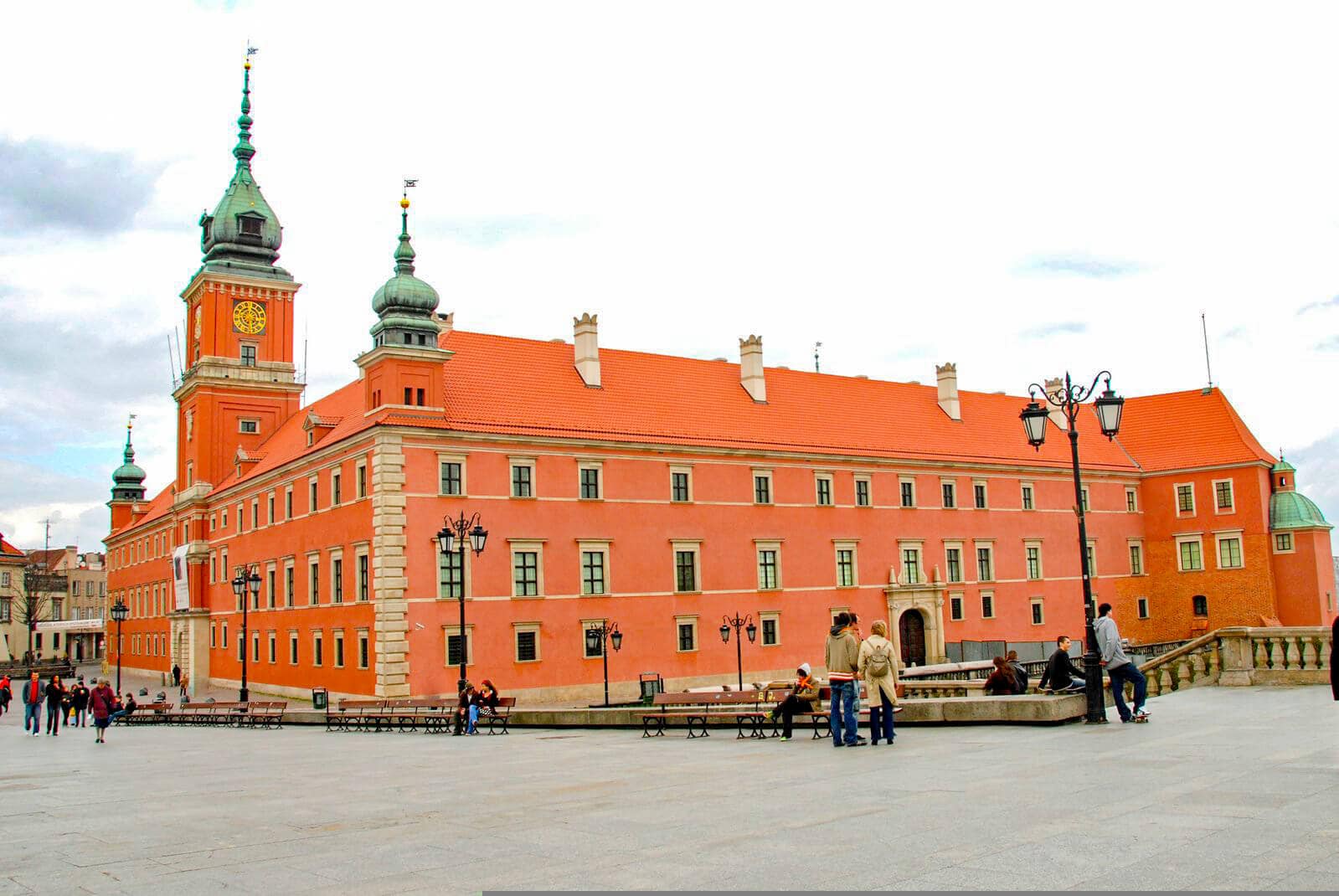 12 of the most beautiful castle in Poland you should add to your bucket list - Warsaw Royal Castle