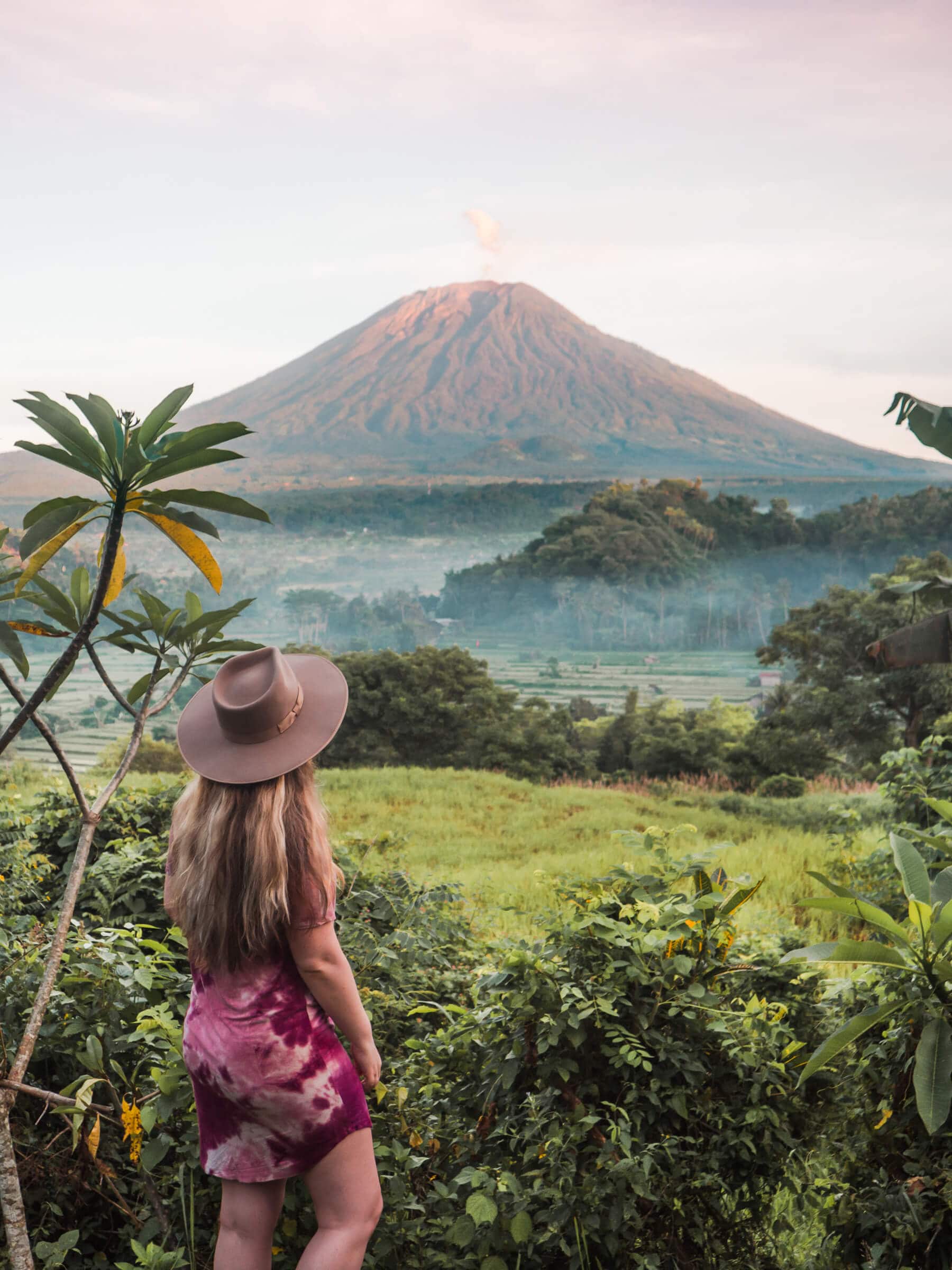 Bukit Cinta in East Bali - The best Mount Agung sunrise viewpoint |  Sunshine Seeker