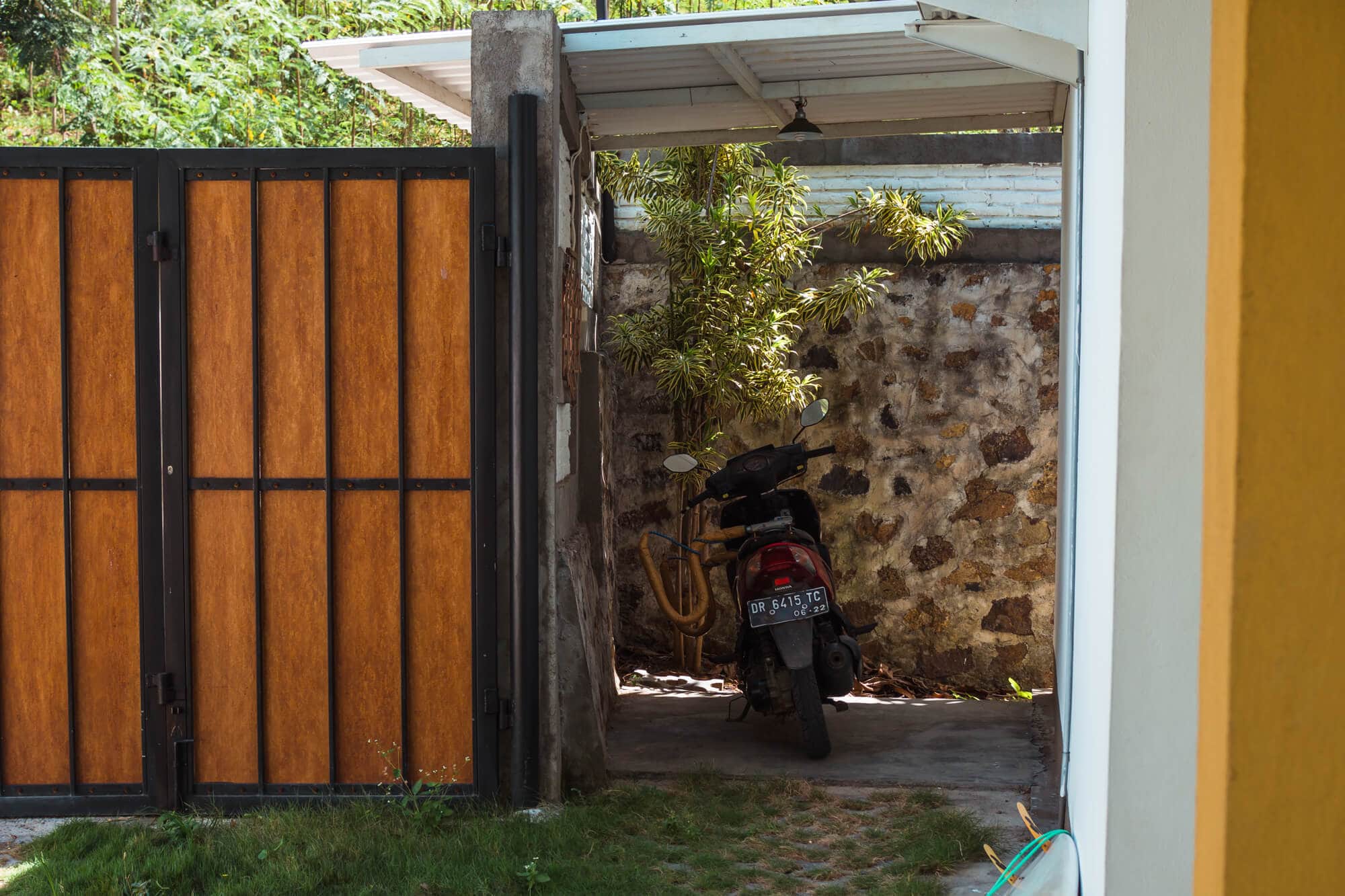 Follow along on our journey living in Kuta, Lombok for two months - House/villa tour.