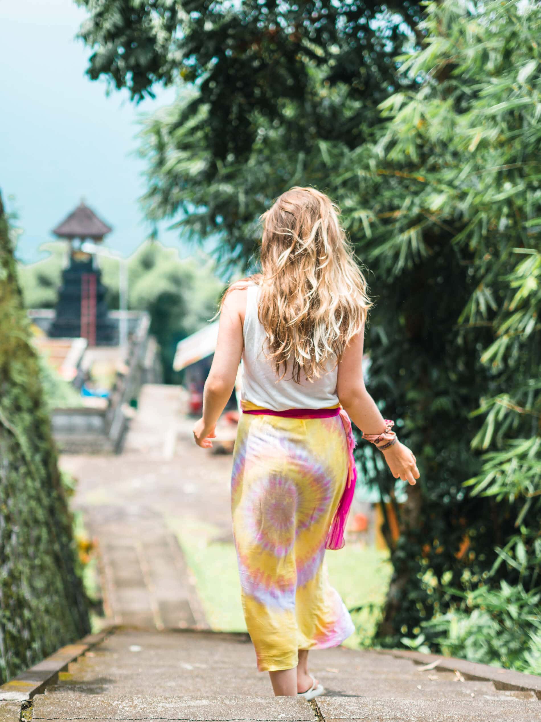 What to wear at Pura Lempuyang temple