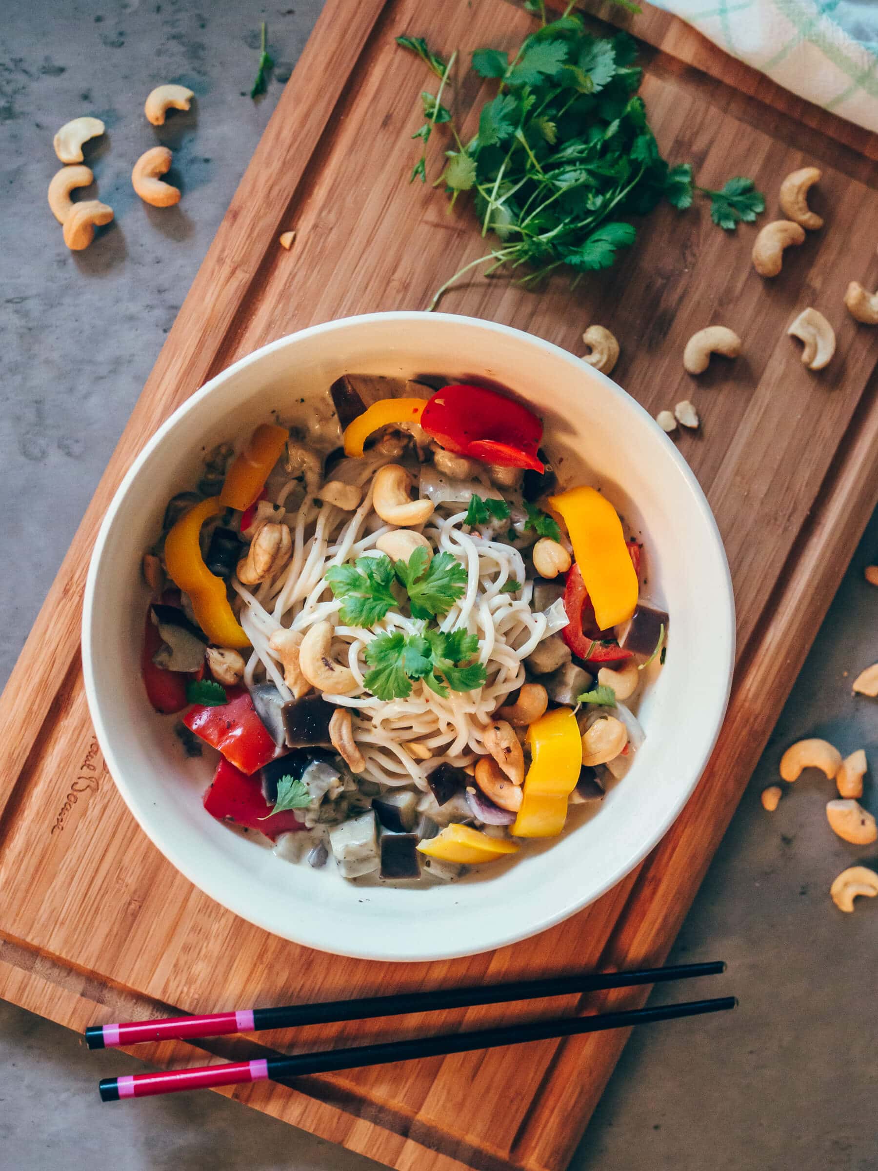 Thai style coconut & coriander noodle bowl - Quick & easy vegan recipe