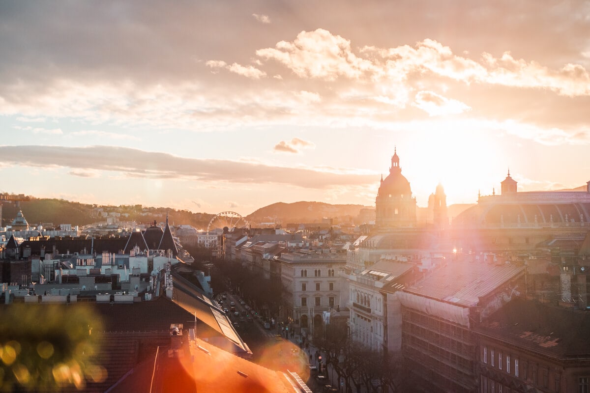 Budapest Instagram photo guide - Gorgeous sunset seen from the 360 rooftop igloo Bar