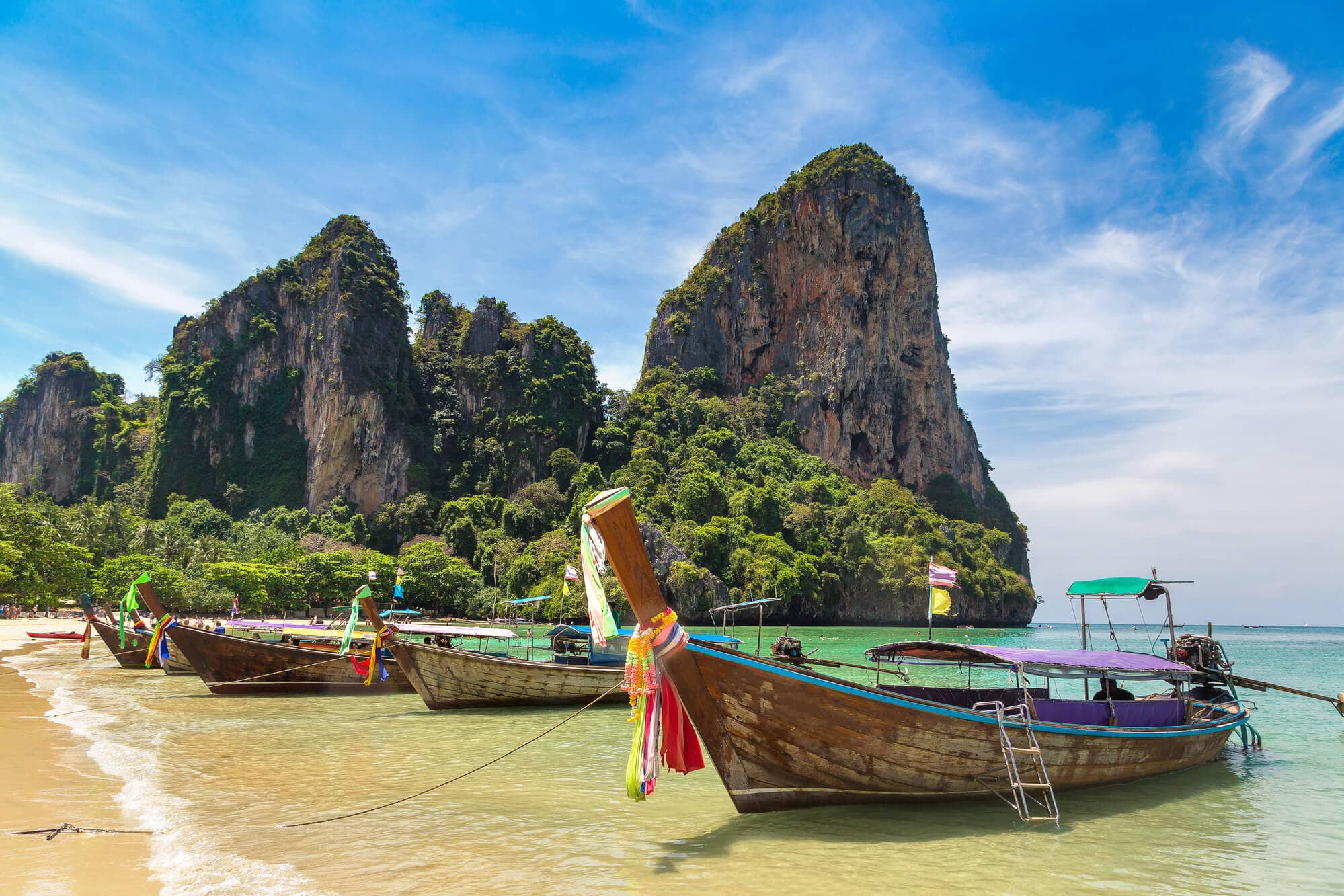 Best guided tours in Krabi Thailand - Longtail boat cruise to Railay Beach