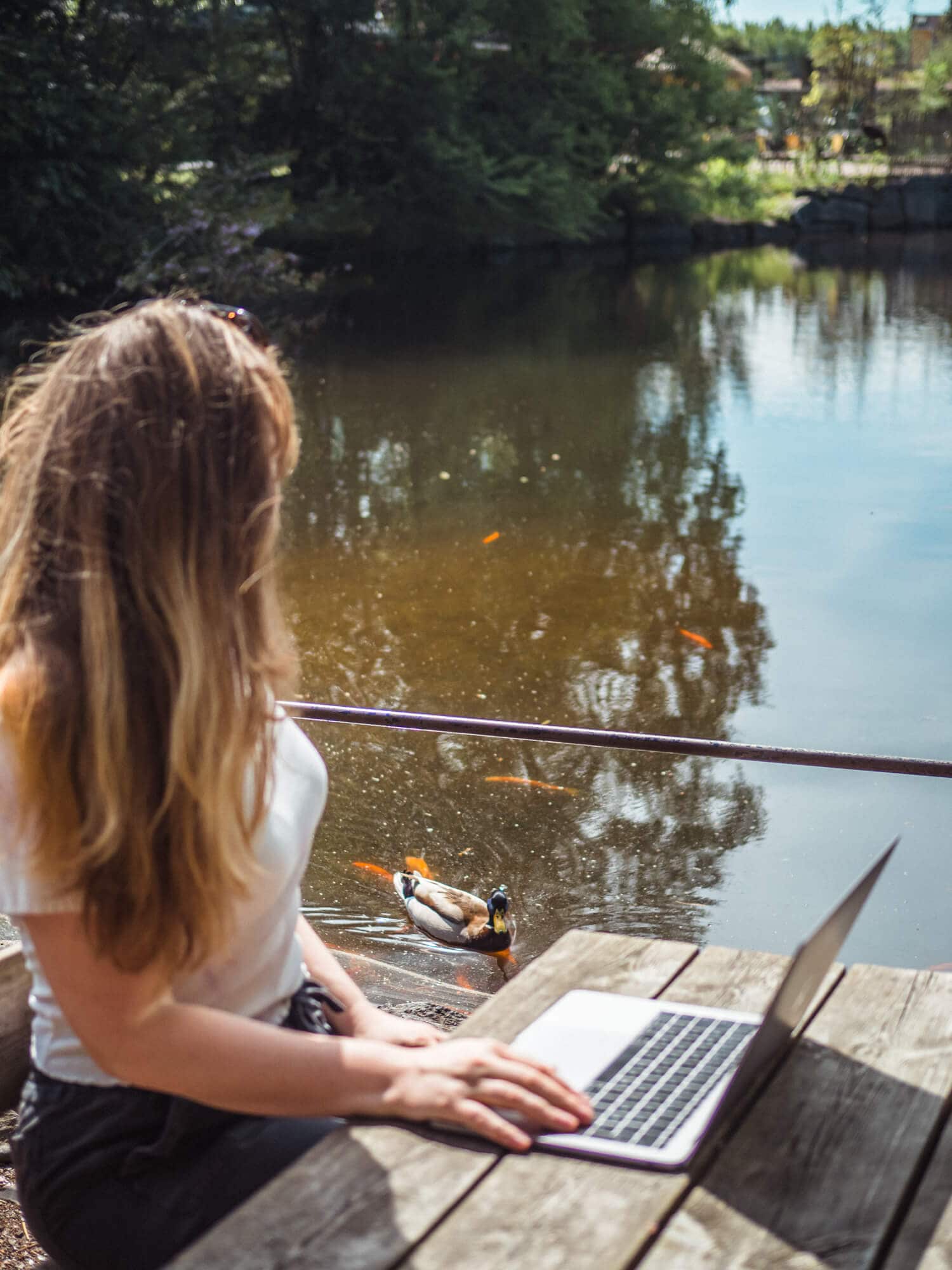 Learn how to become a travel content creator in this step-by-step guide.