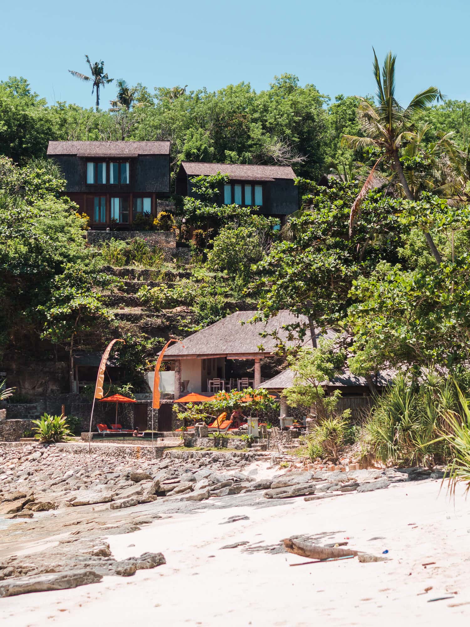 The private villas set in the hillside at Villa Trevally Hotel overlooking Secret Beach, Nusa Ceningan