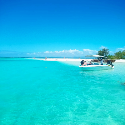 Speed boat trip to Northern Islands Mauritius