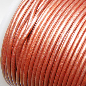 Äkta lädersnöre metallic ”Light Copper” 1 mm