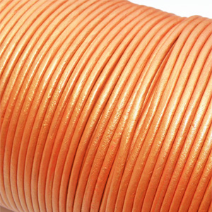 Äkta lädersnöre metallic ”Orange” 1 mm