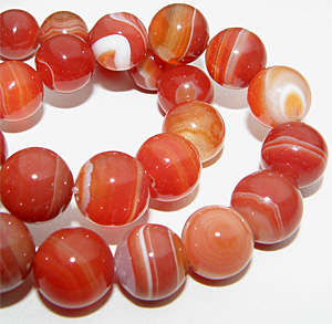 Brasiliansk röd sardonyx slät rund 12 mm