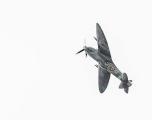 C1c6100 wwii spitfire solo display