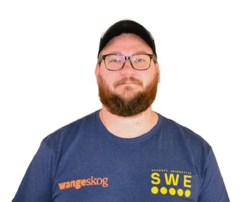 Eddie_Linne-removebg-preview