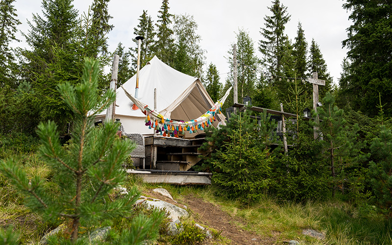 Bækbad og sauna i naturen